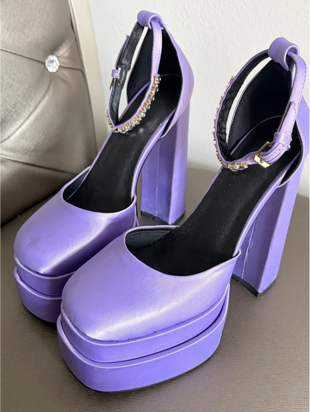 Y2K Purple Satin Platform Heels Size 8 Rhinestone Chunky High Heels